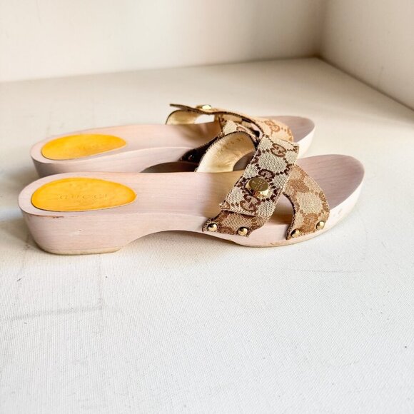 Gucci Canvas Monogram Wood Sole Clog Sandals 37 - Picture 5 of 16